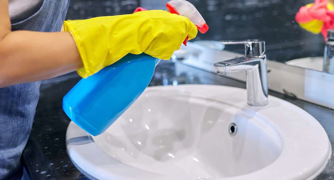 Sparkling Clean Bathroom